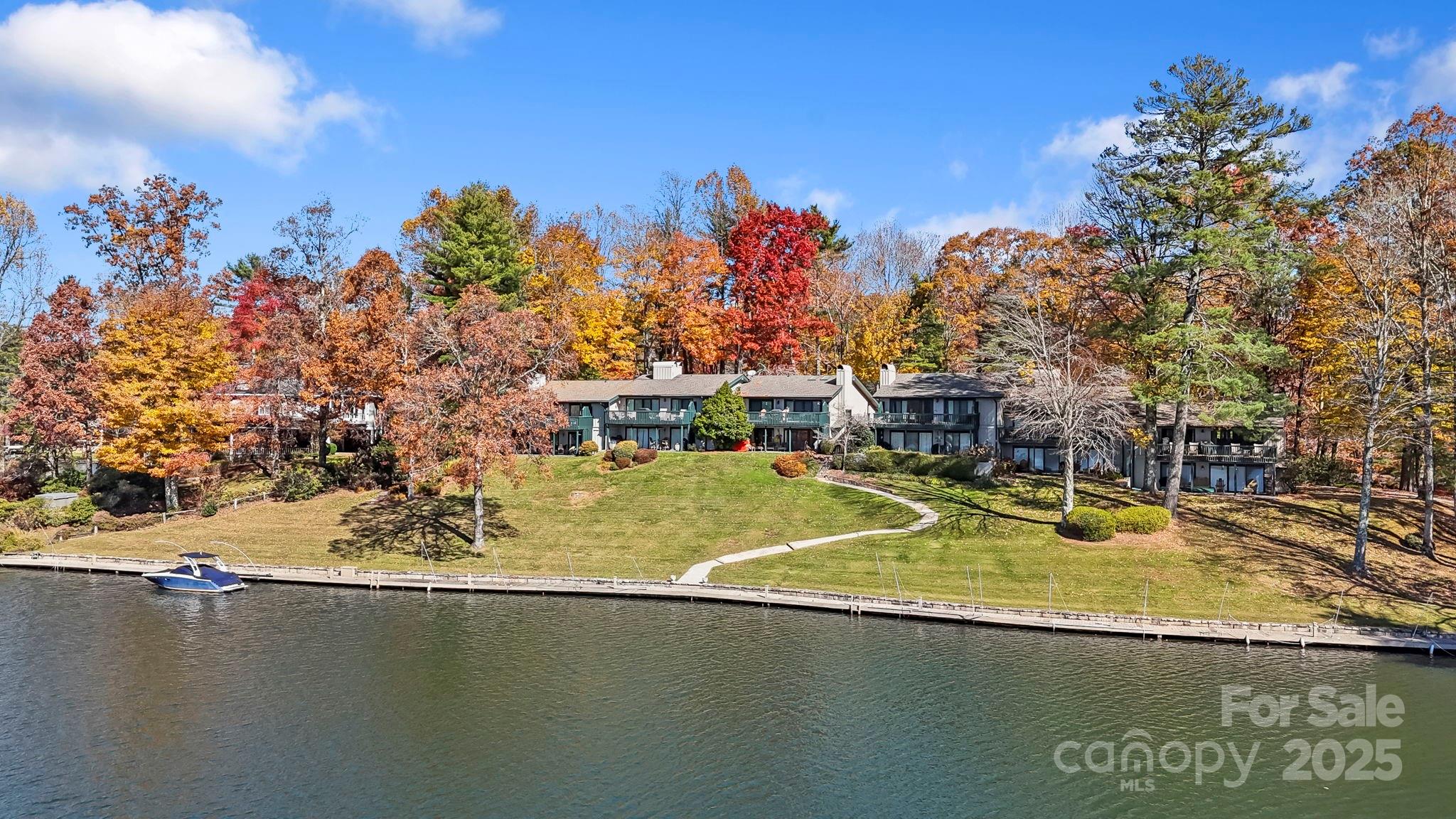 Lake Toxaway Estates - Residential