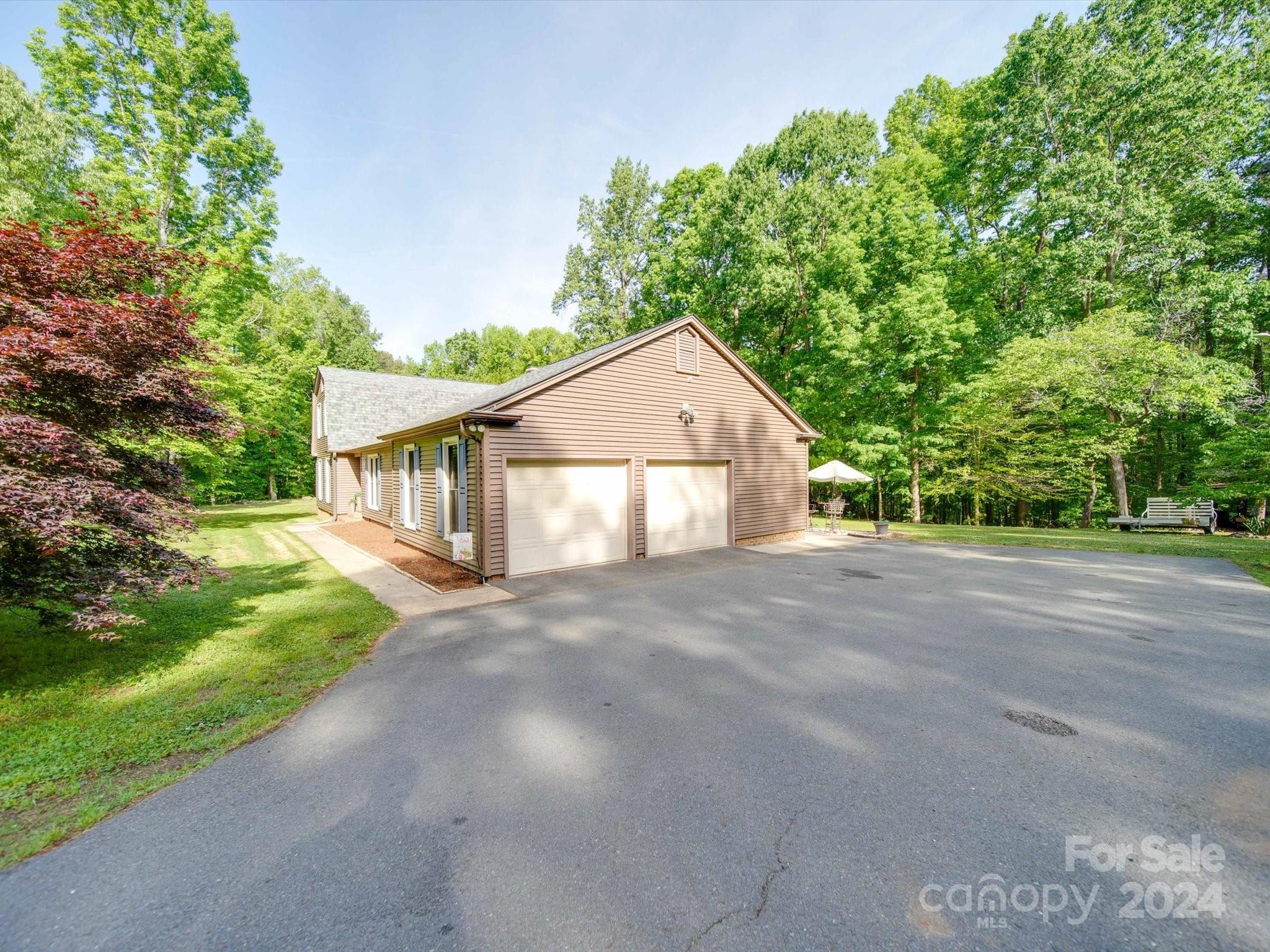 Beaver Dam Estates - Residential