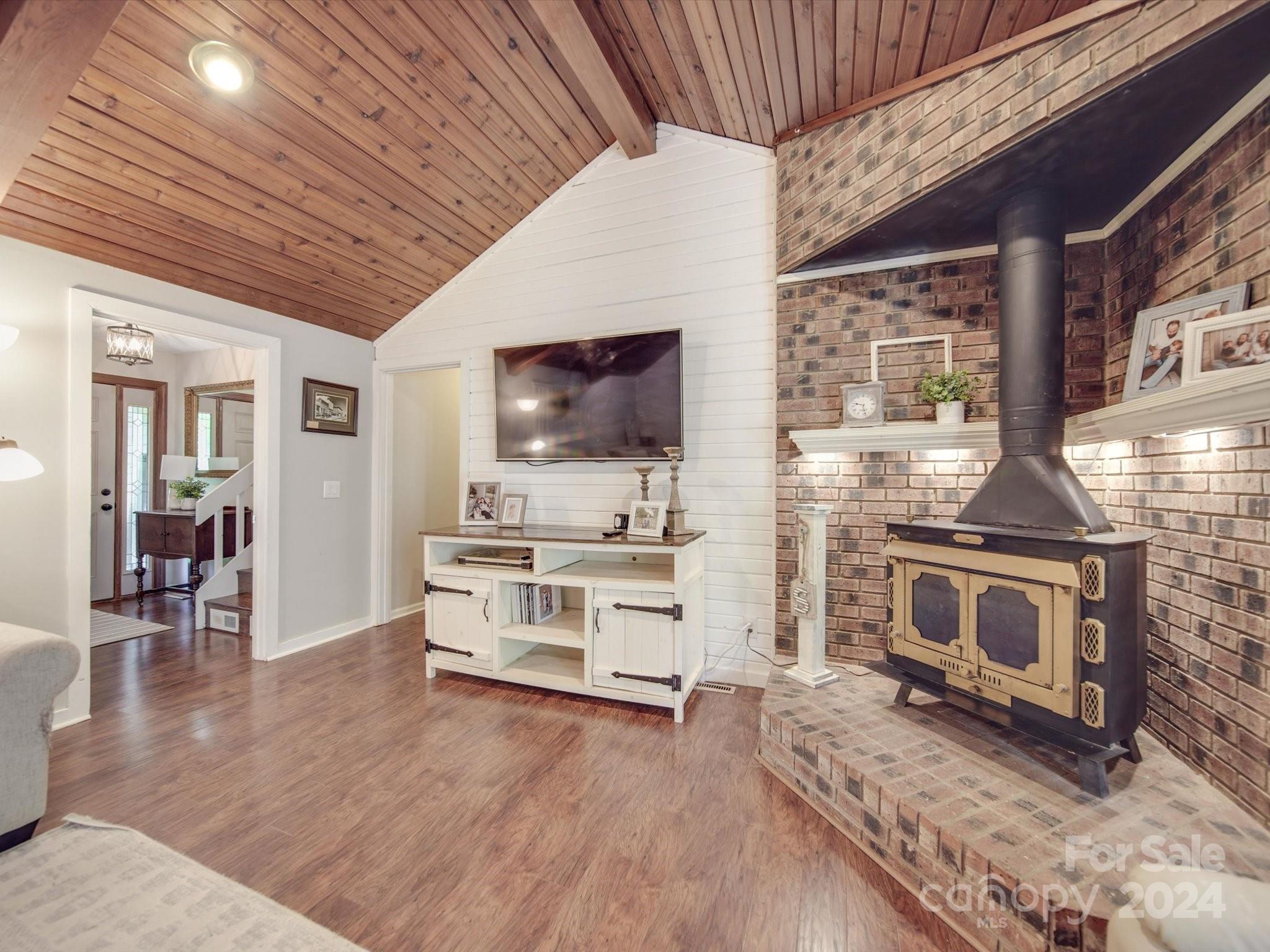 Beaver Dam Estates - Residential