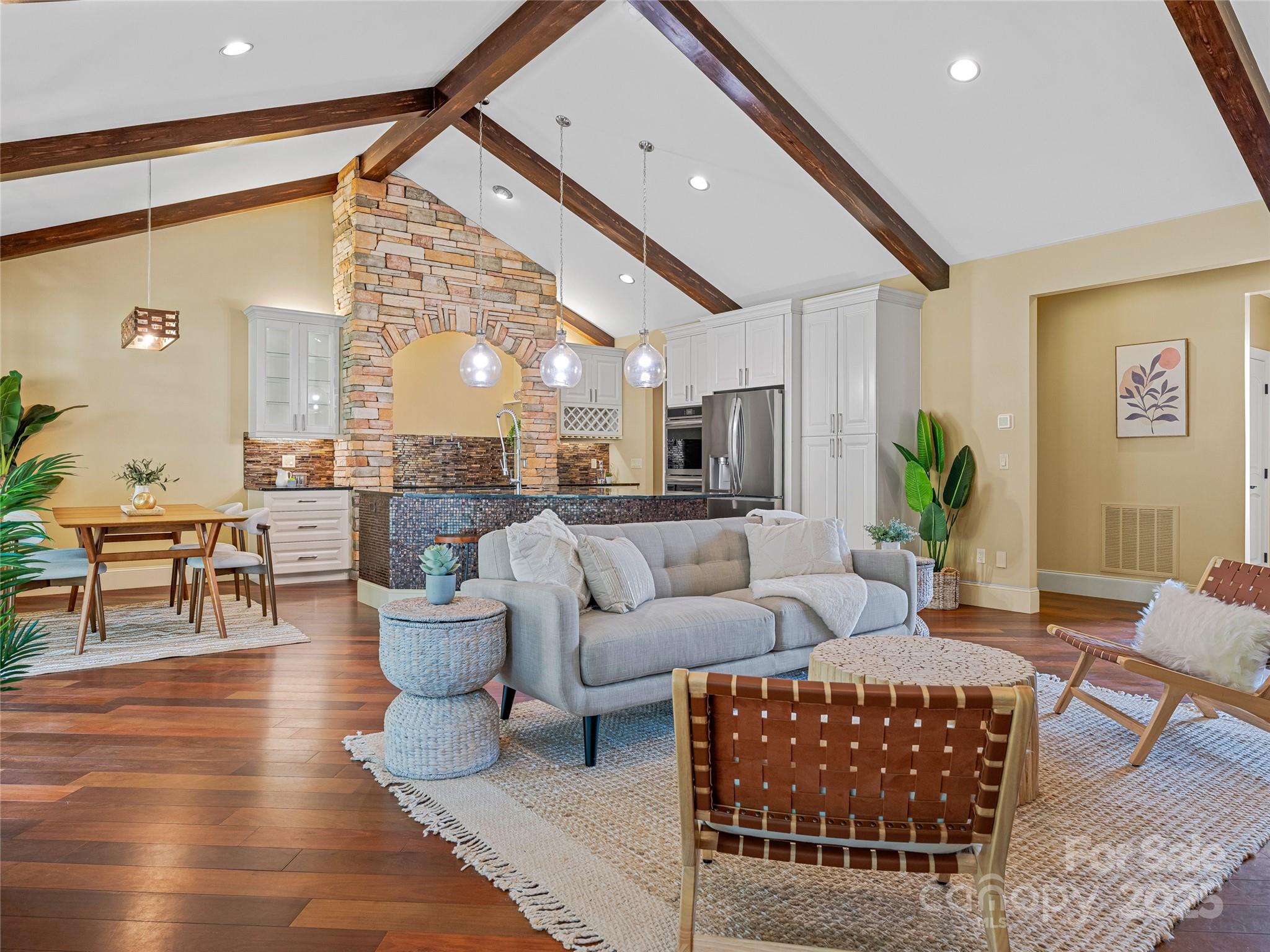 88 Ledgestone Drive