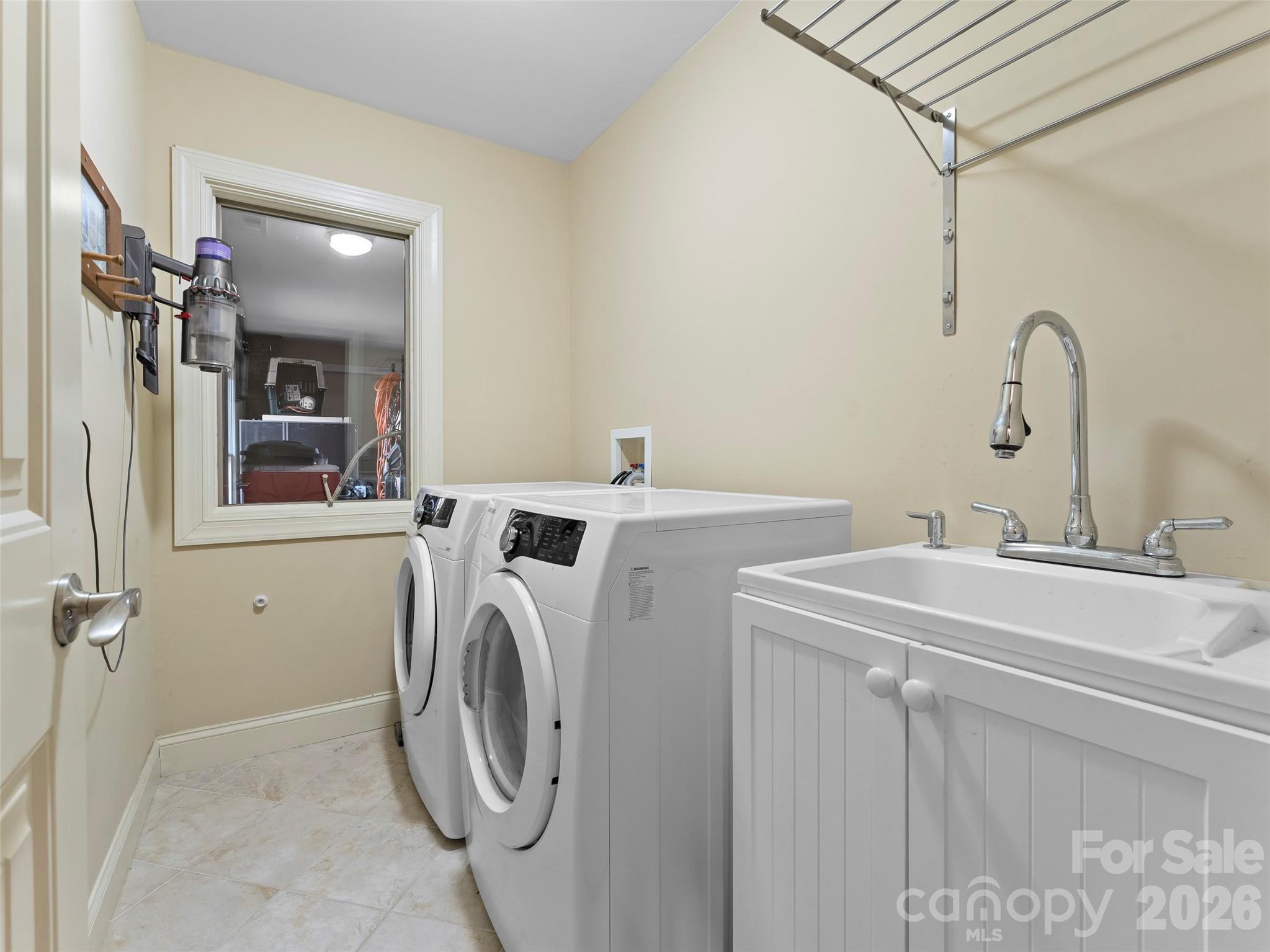 Connestee Falls - Residential