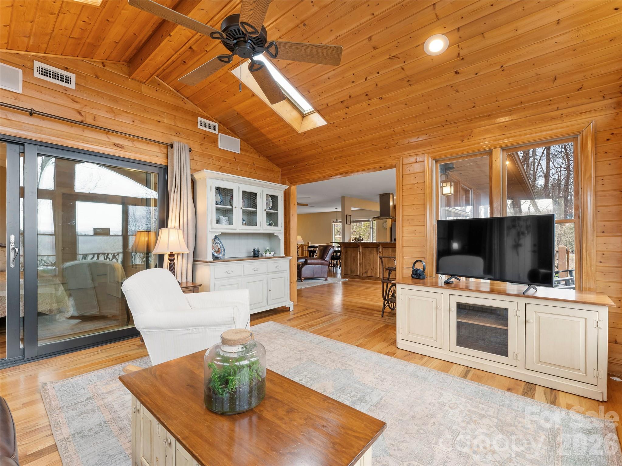 Connestee Falls - Residential