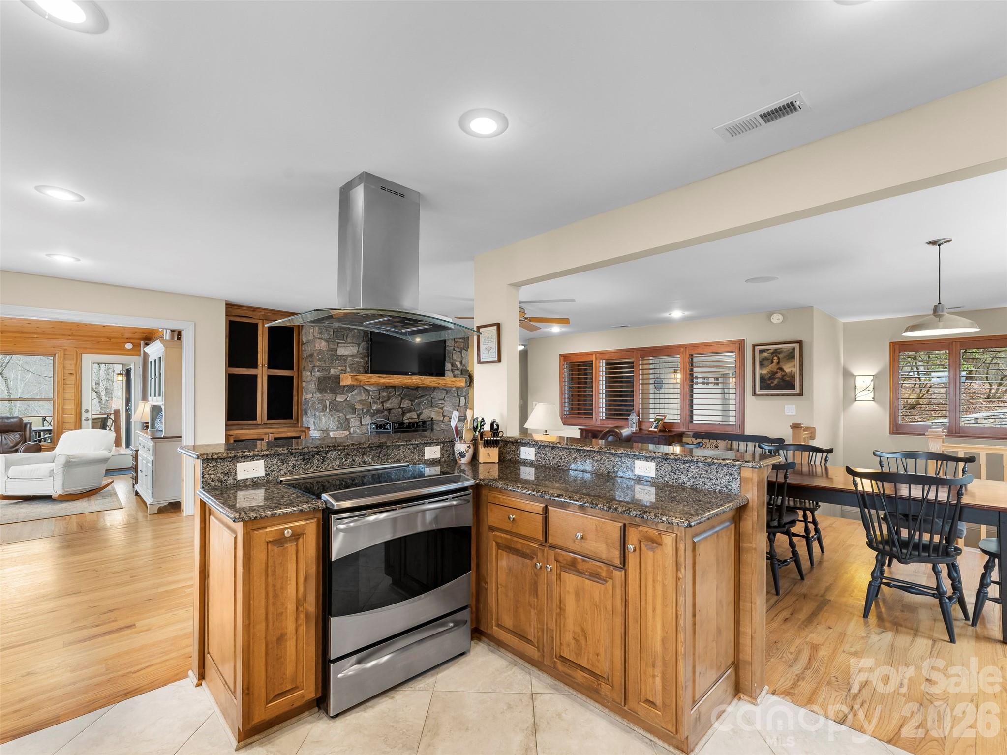 Connestee Falls - Residential