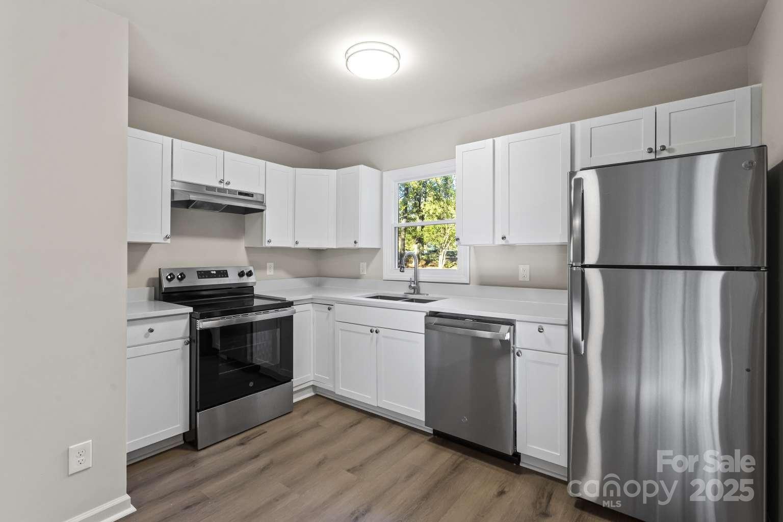 Eastbrook Woods - Residential