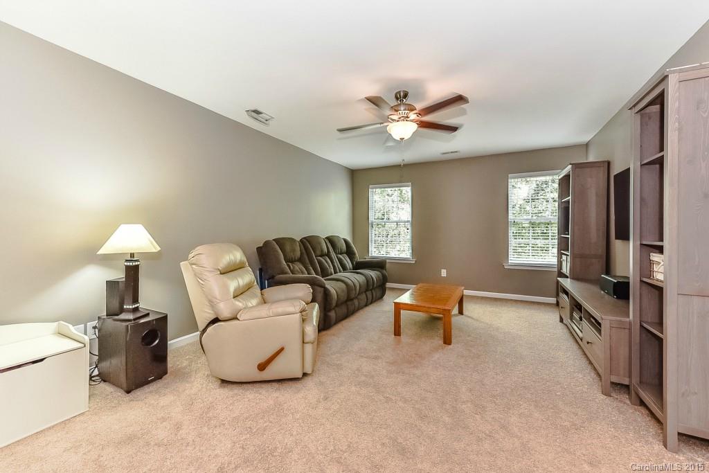 English Trails - Residential