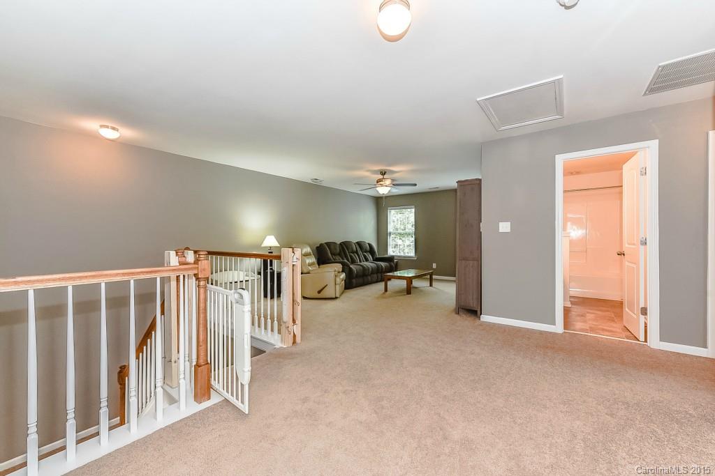 English Trails - Residential