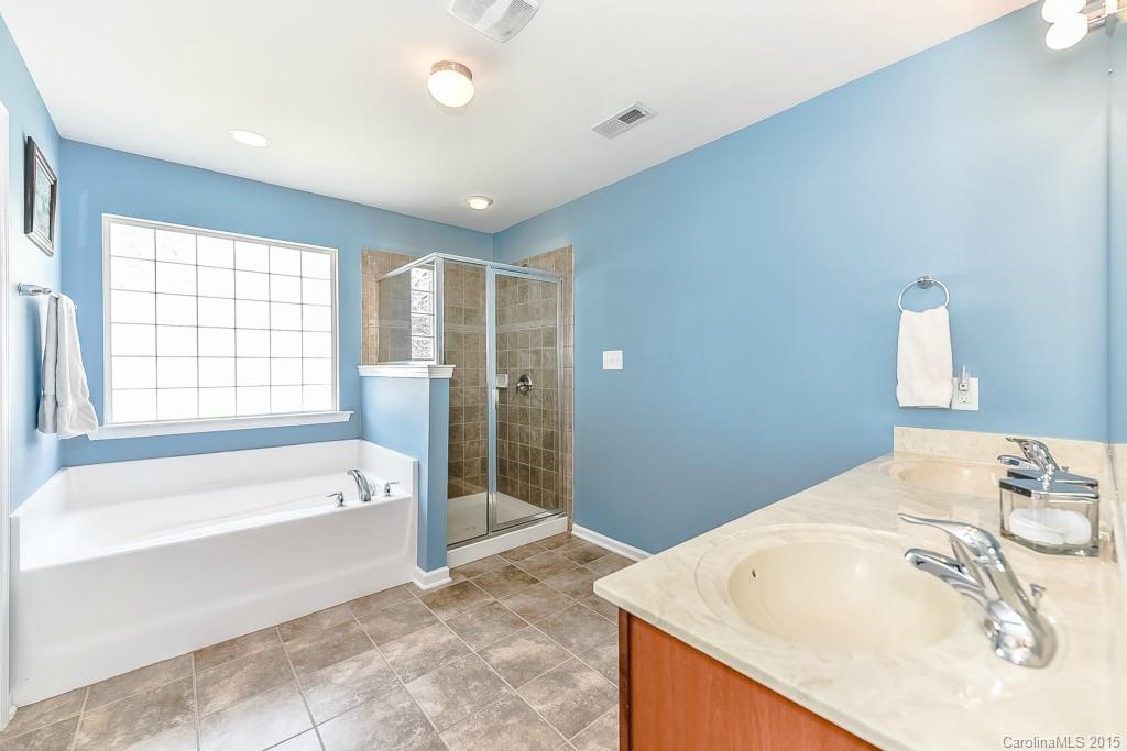 English Trails - Residential