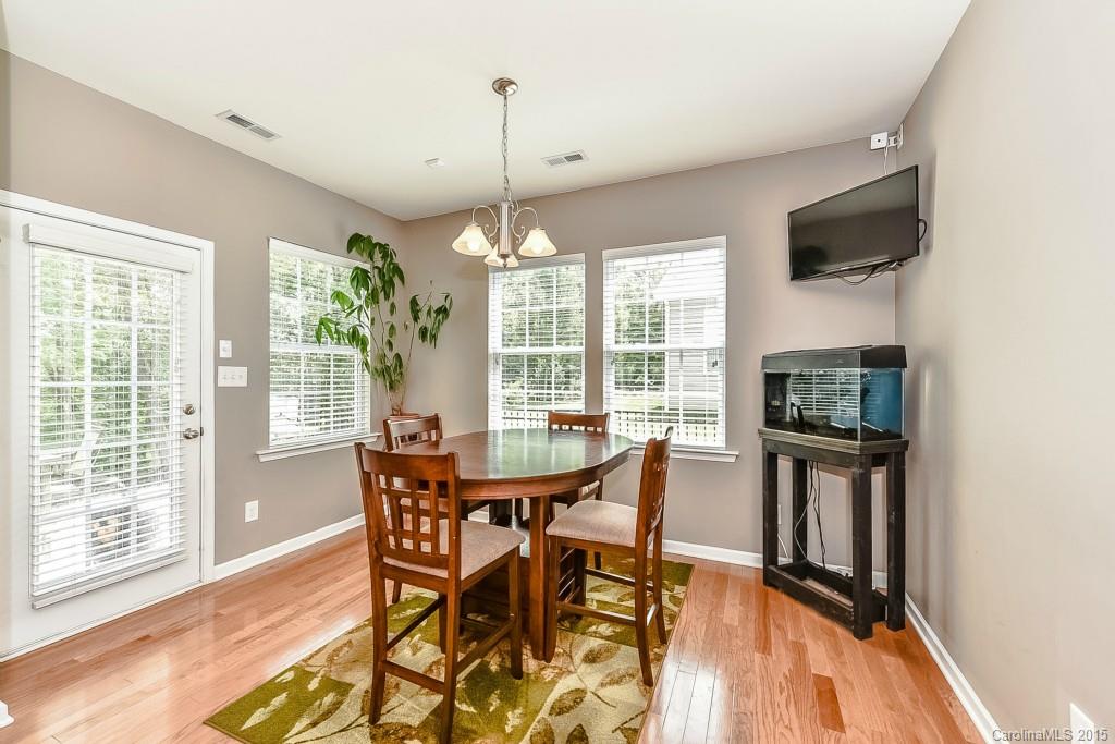 English Trails - Residential