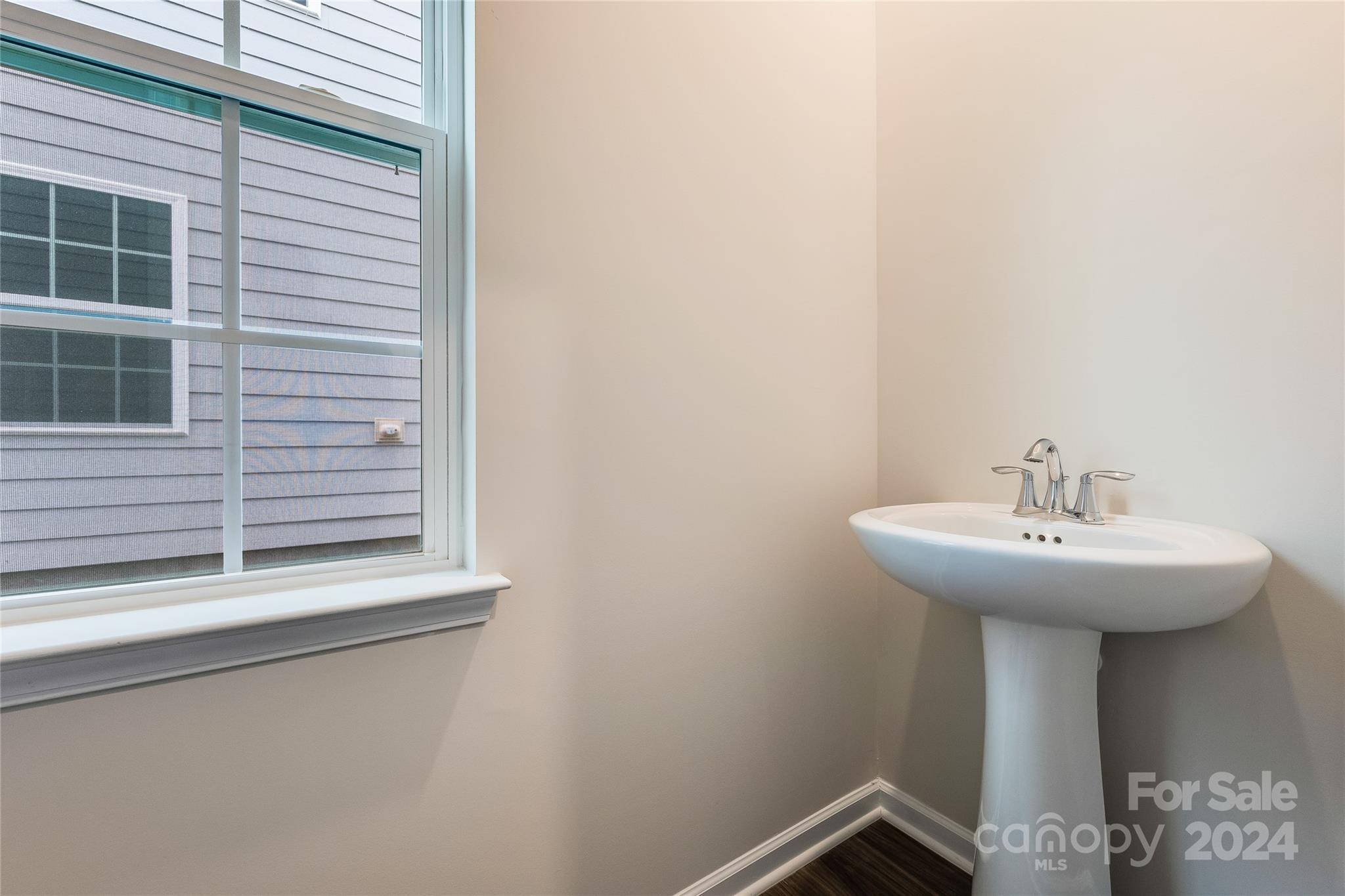 Elizabeth - Residential