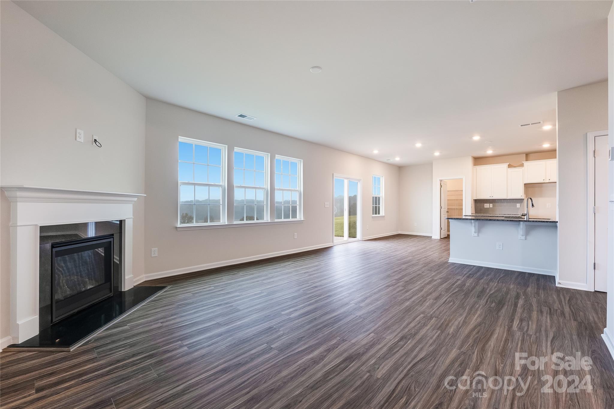 Elizabeth - Residential