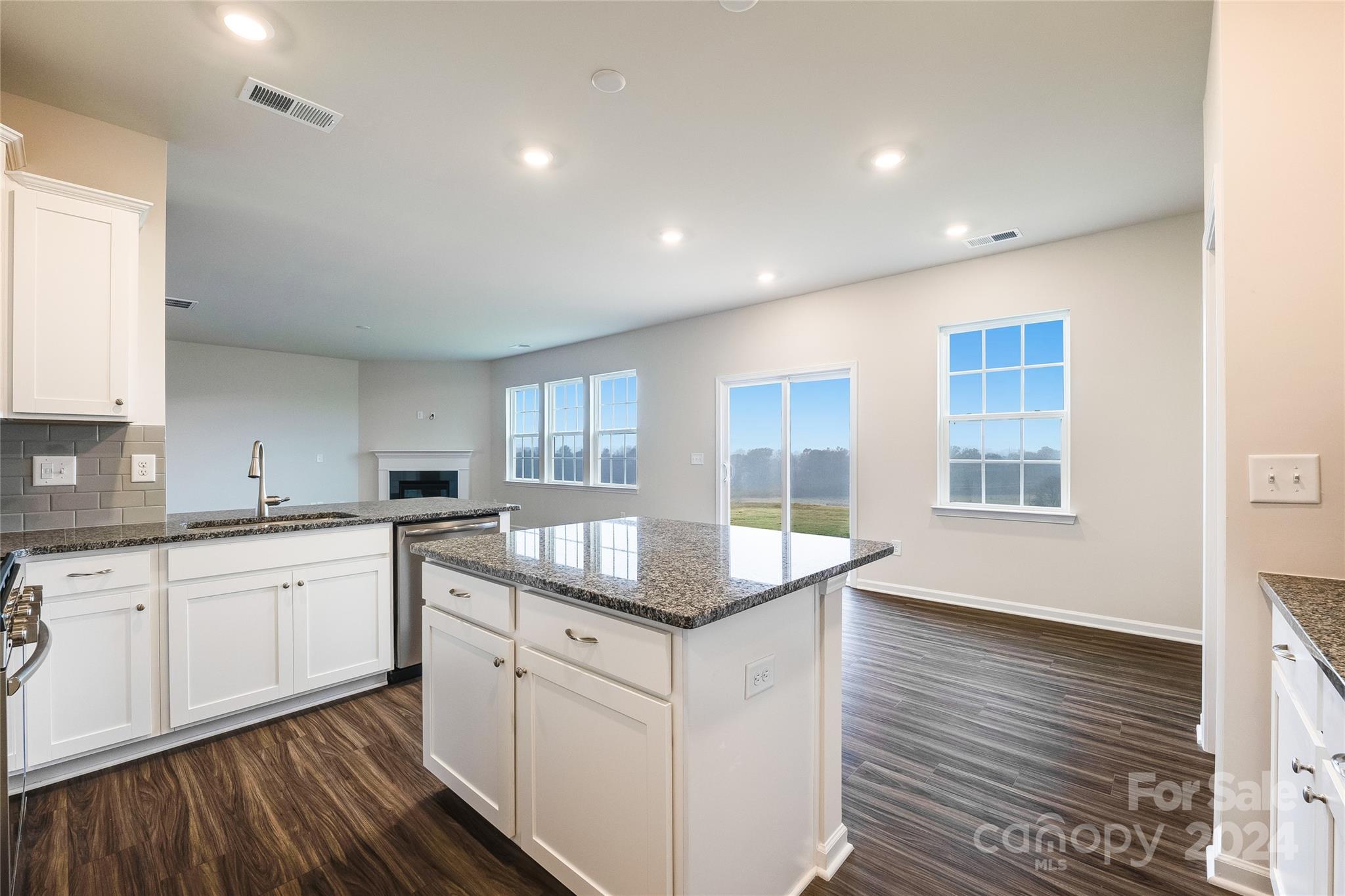 Elizabeth - Residential