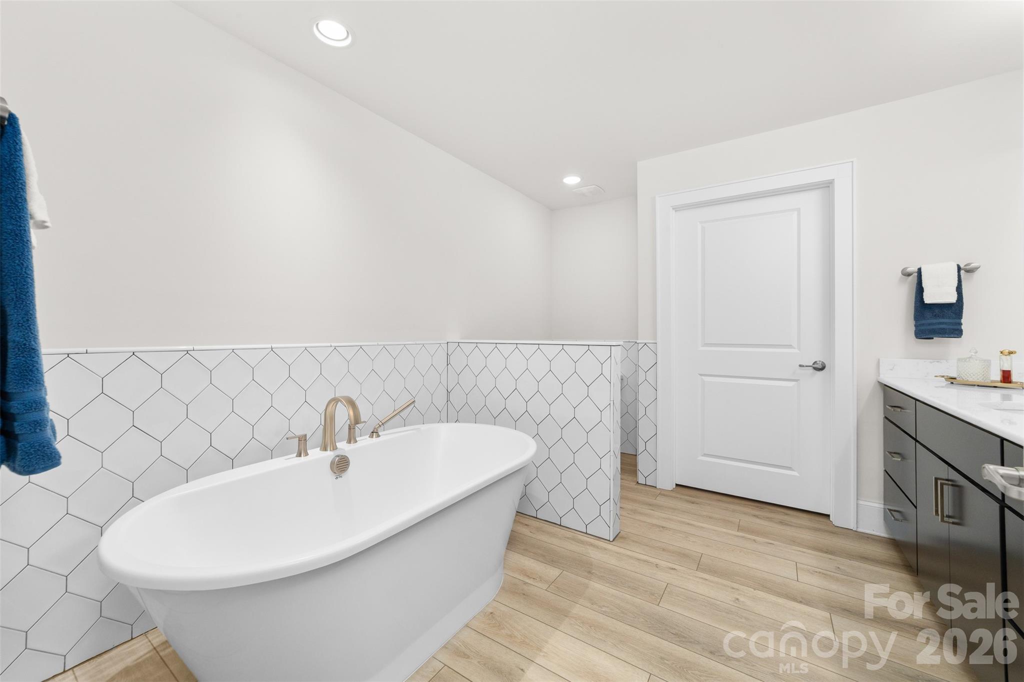 Baileys Glen - Residential