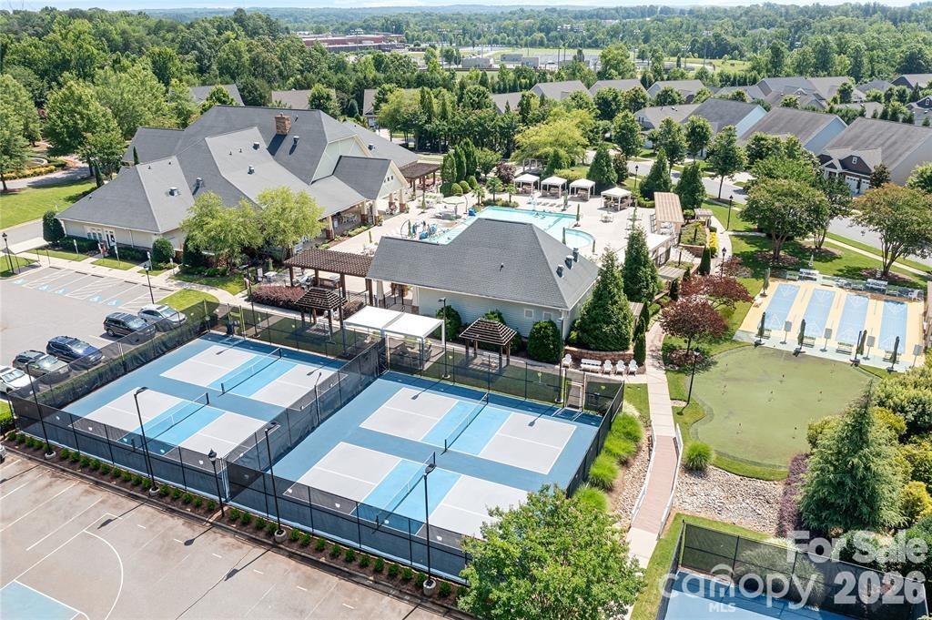 Baileys Glen - Residential