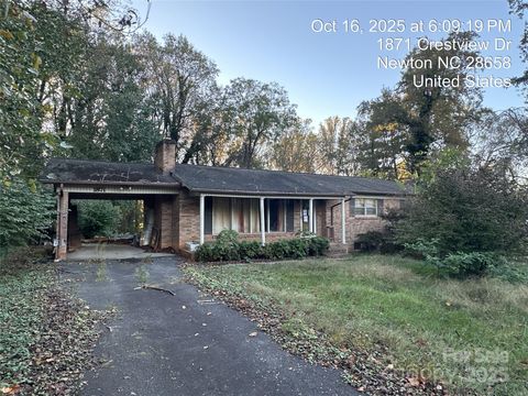 1871 Crestview Drive Newton NC 28658