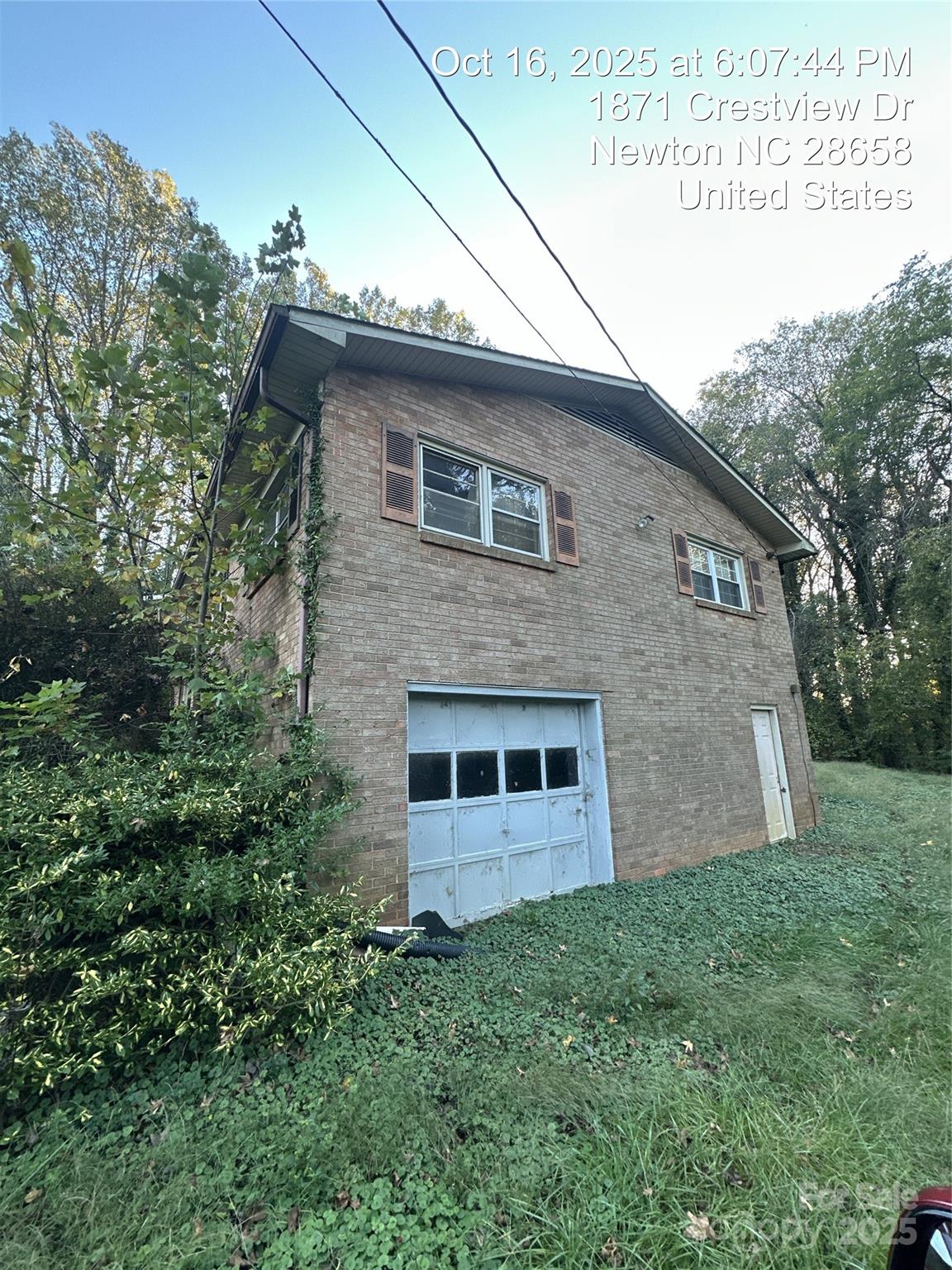 1871 Crestview Drive