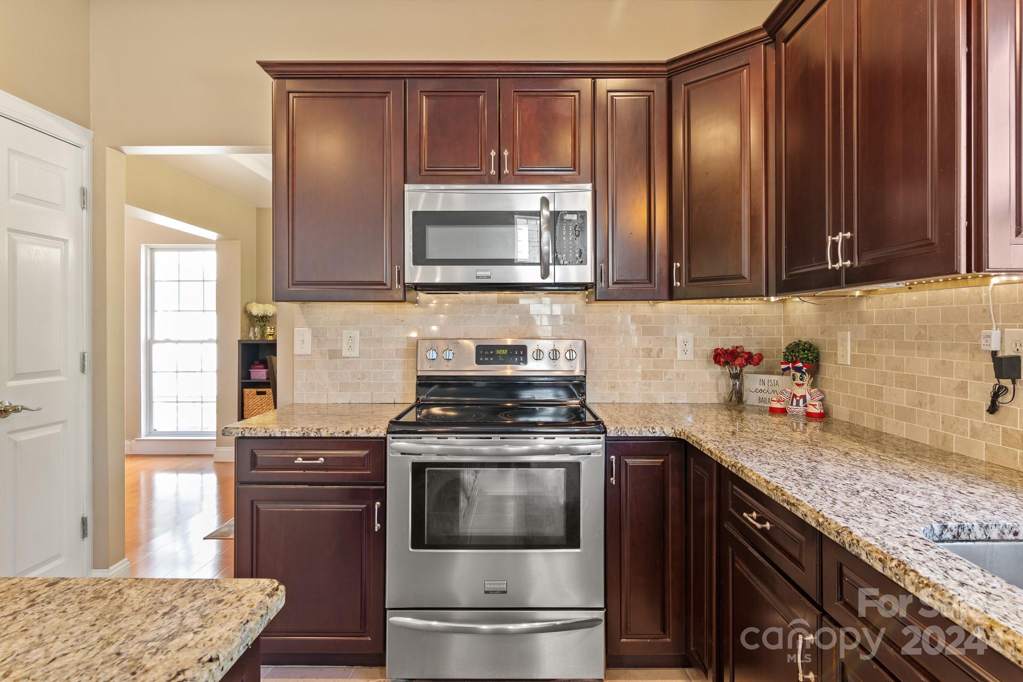 Highland Creek - Residential