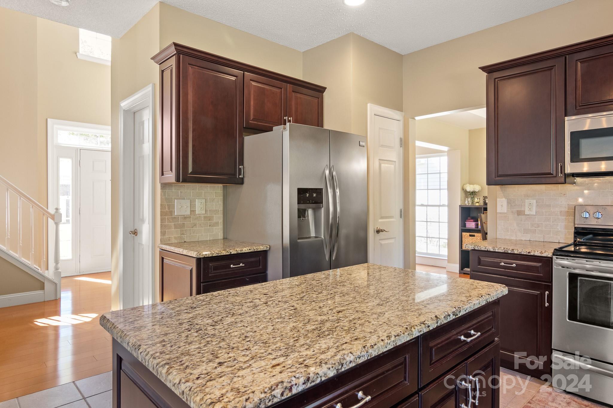 Highland Creek - Residential