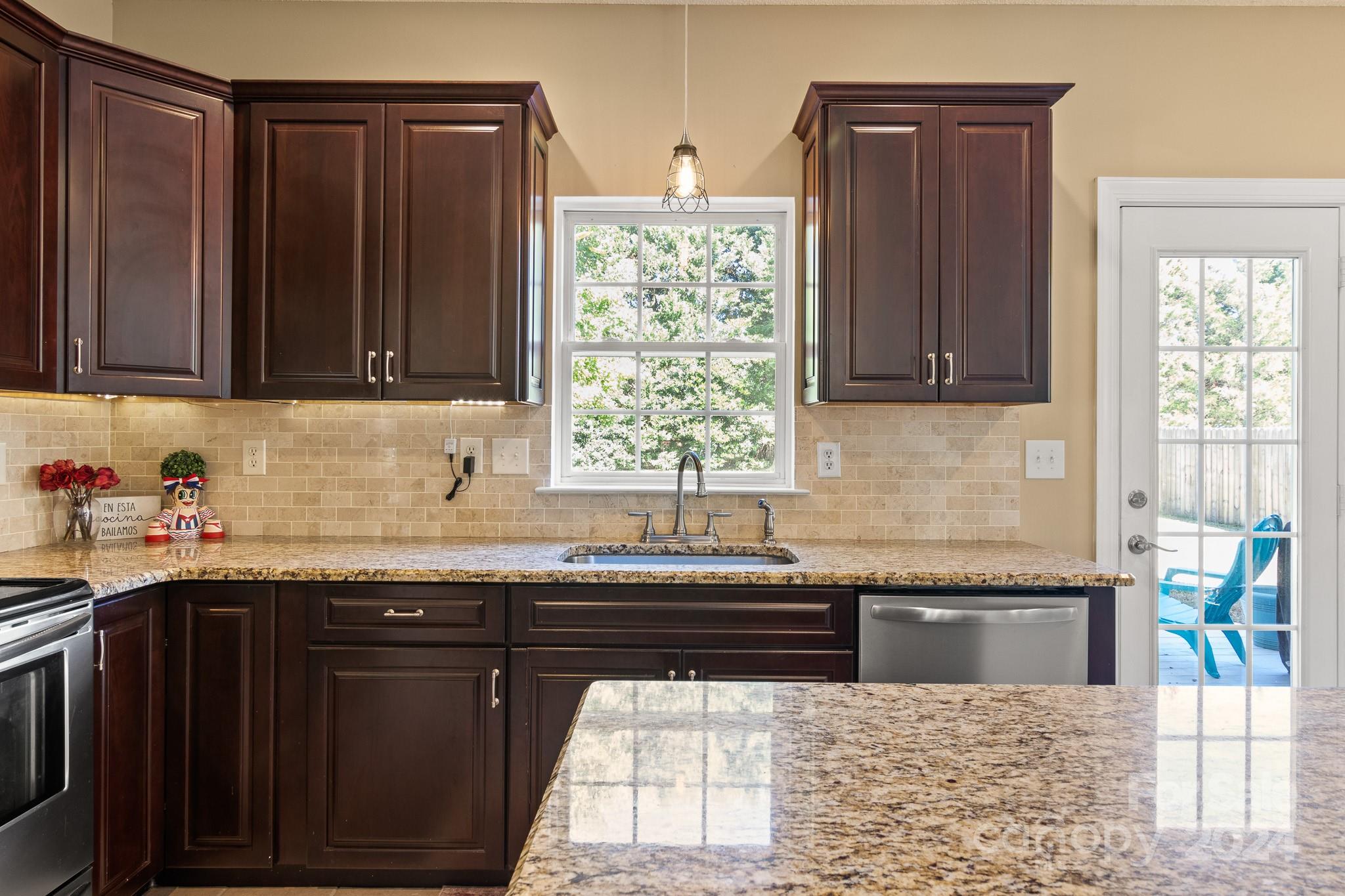 Highland Creek - Residential