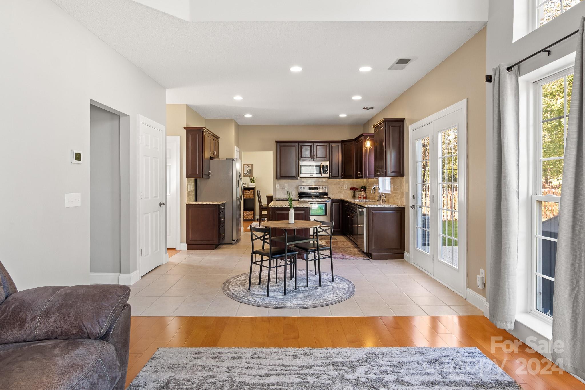 Highland Creek - Residential