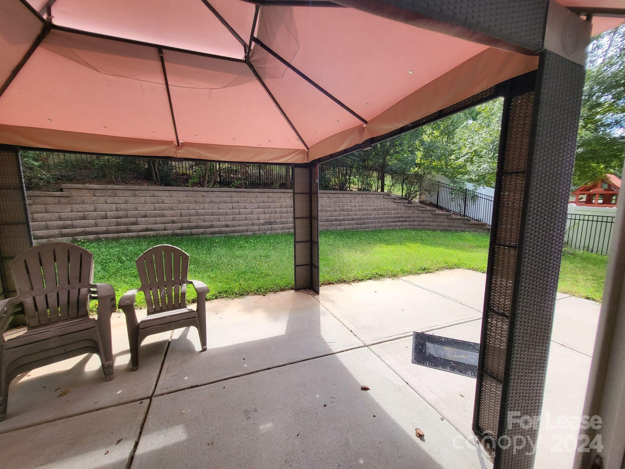 Regal Manor - Residential Lease