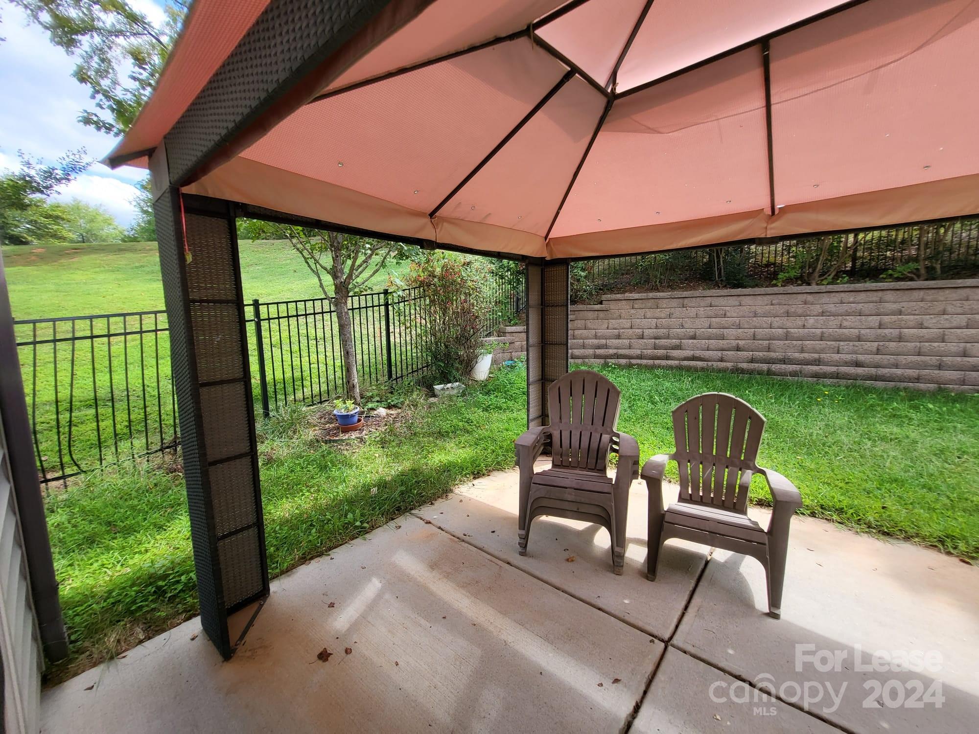 Regal Manor - Residential Lease