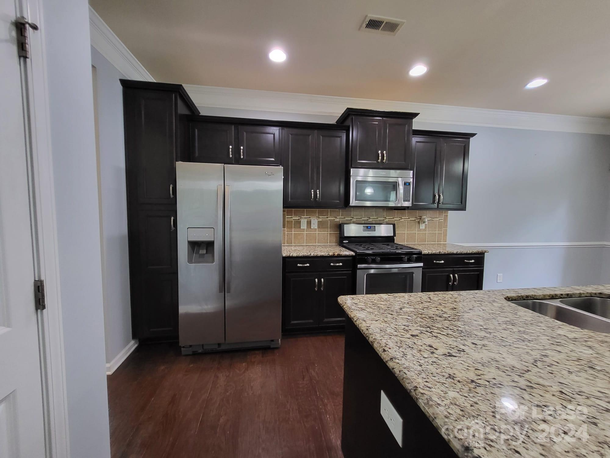 Regal Manor - Residential Lease