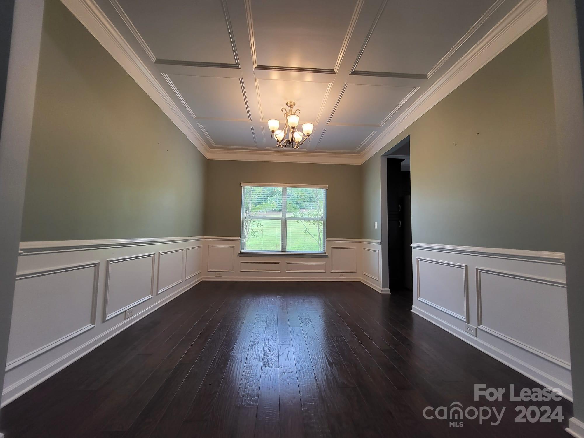 Regal Manor - Residential Lease