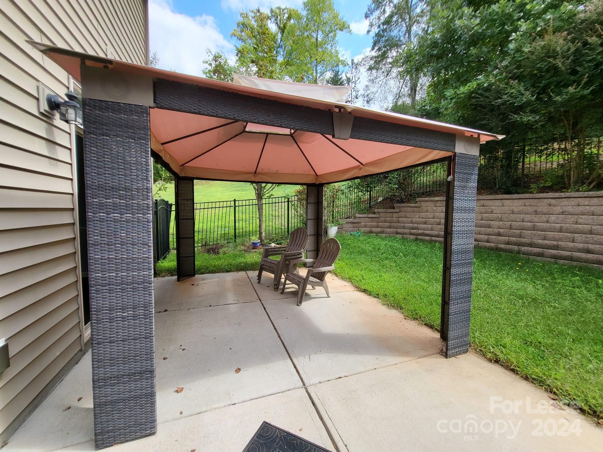 Regal Manor - Residential Lease