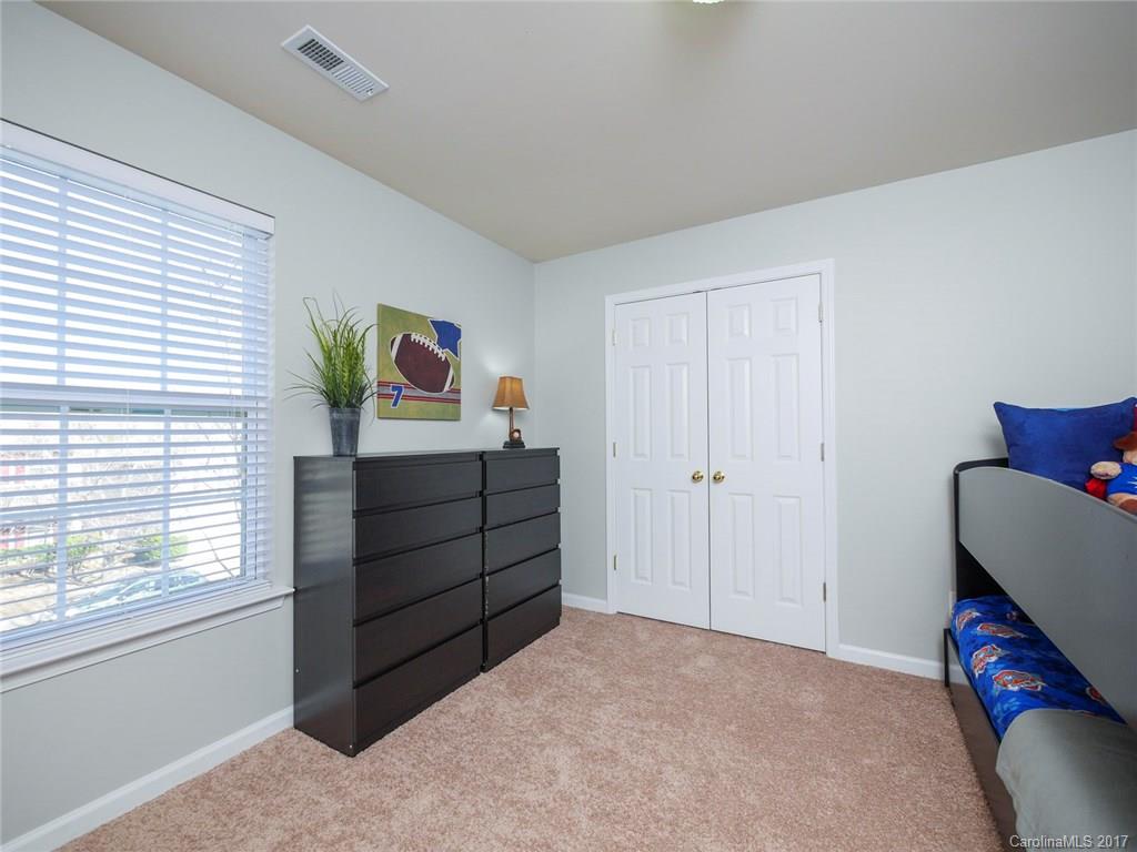 Old Stone Crossing - Residential