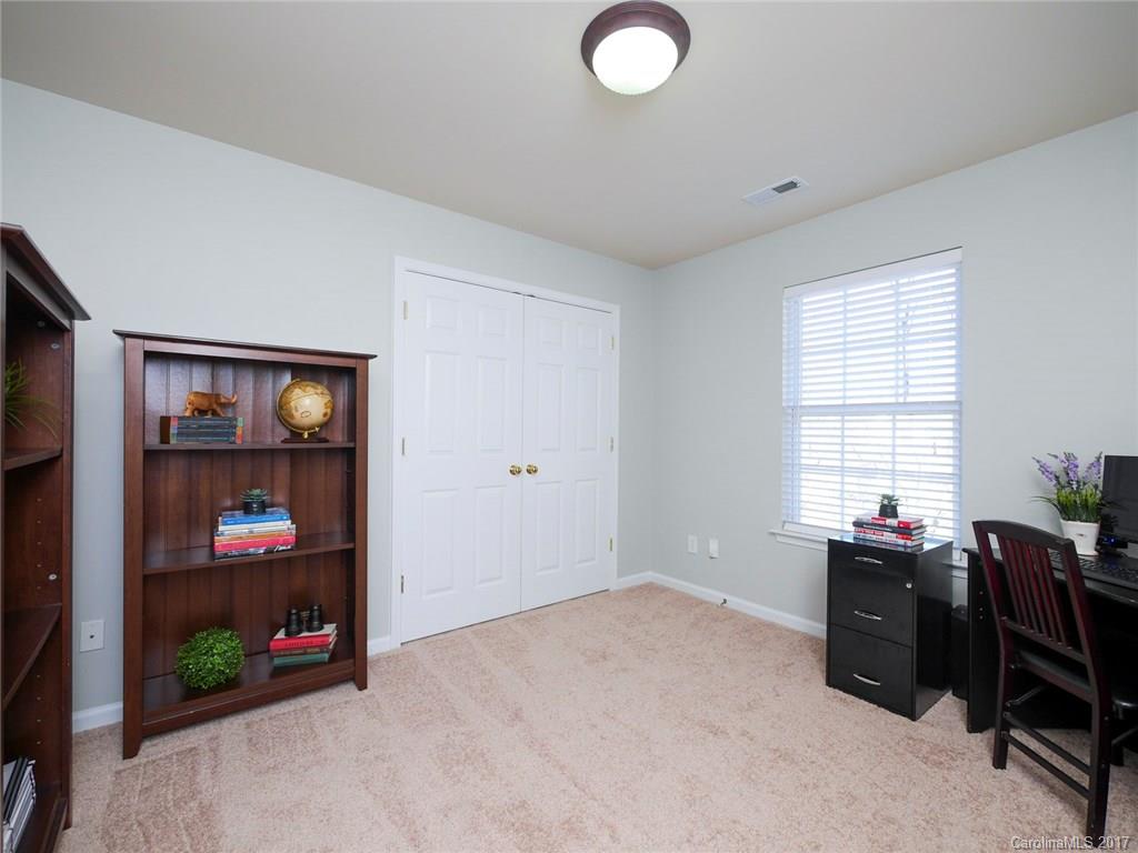 Old Stone Crossing - Residential