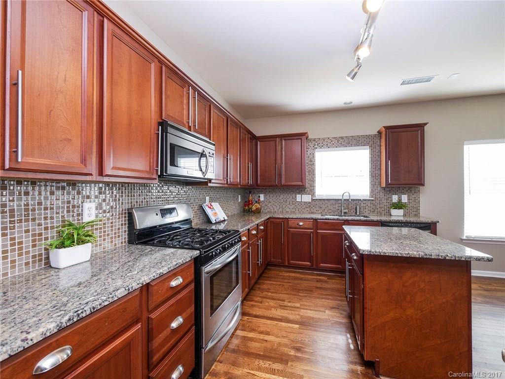 Old Stone Crossing - Residential