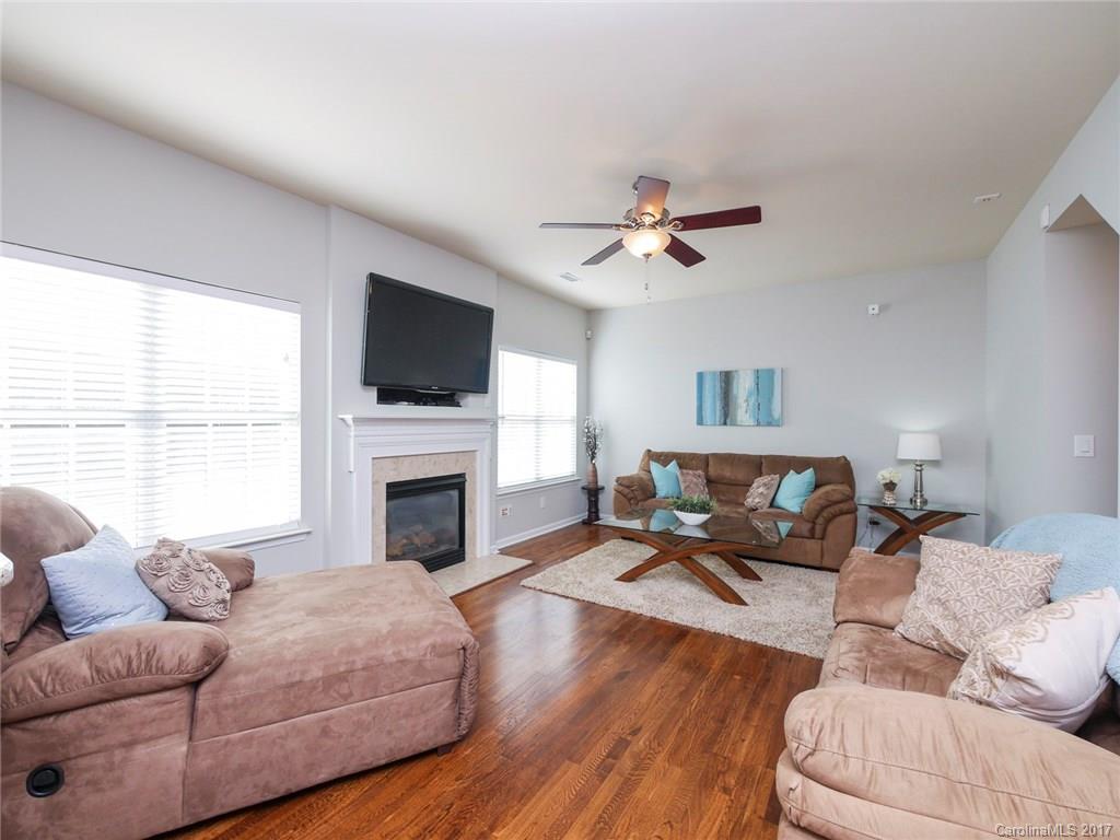 Old Stone Crossing - Residential