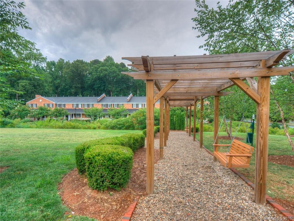 Commonwealth - Residential