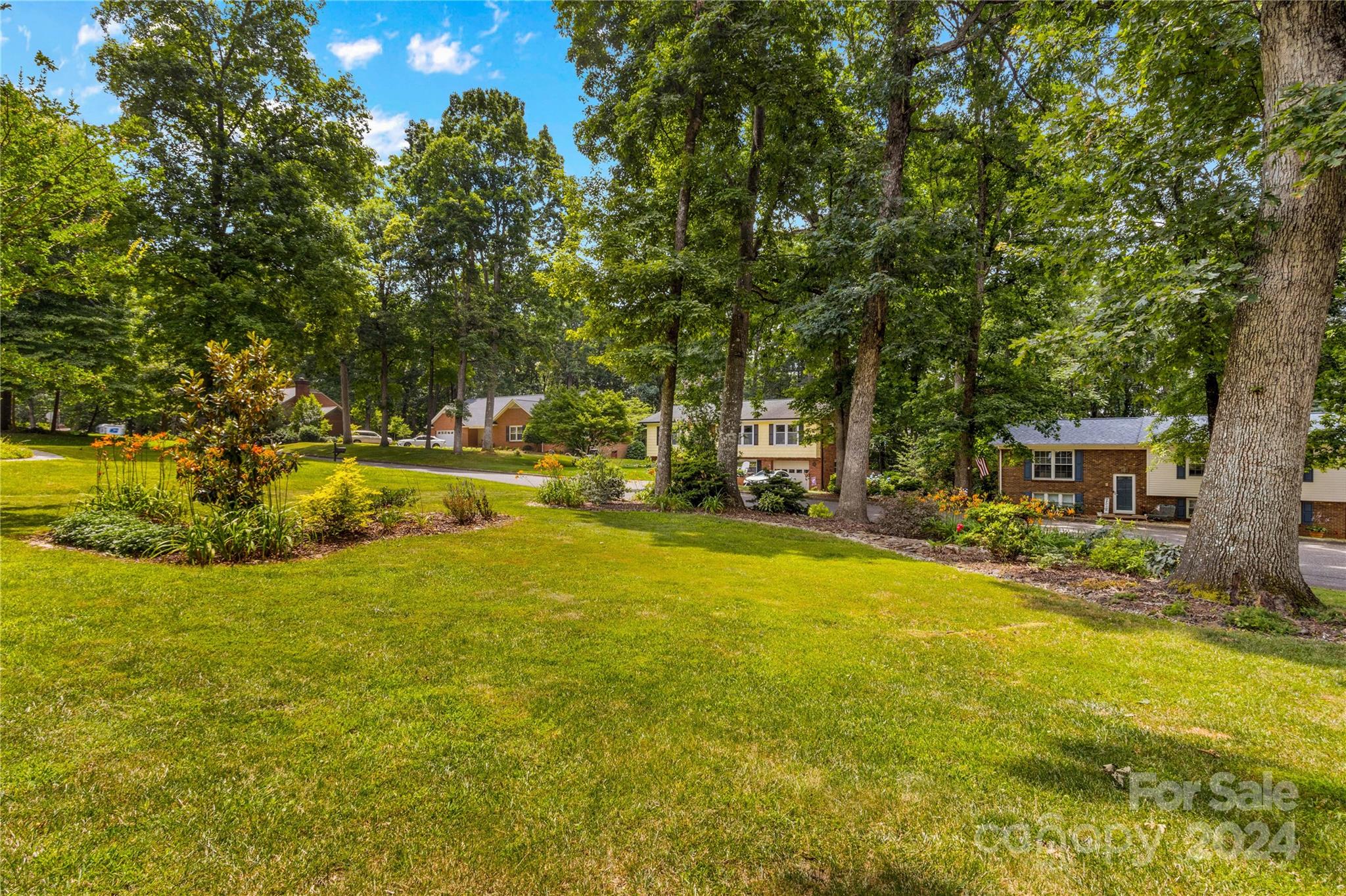 Huntington Forest - Residential