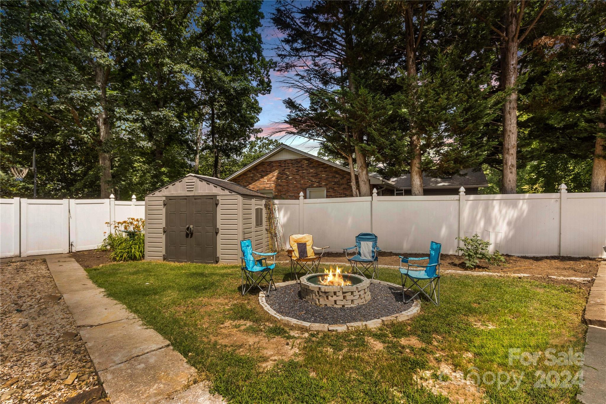 Huntington Forest - Residential