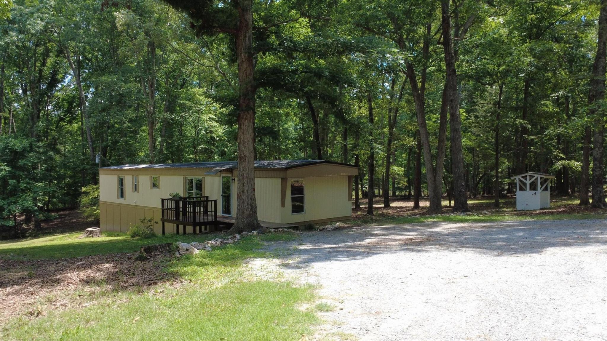 1140 Love Valley Road