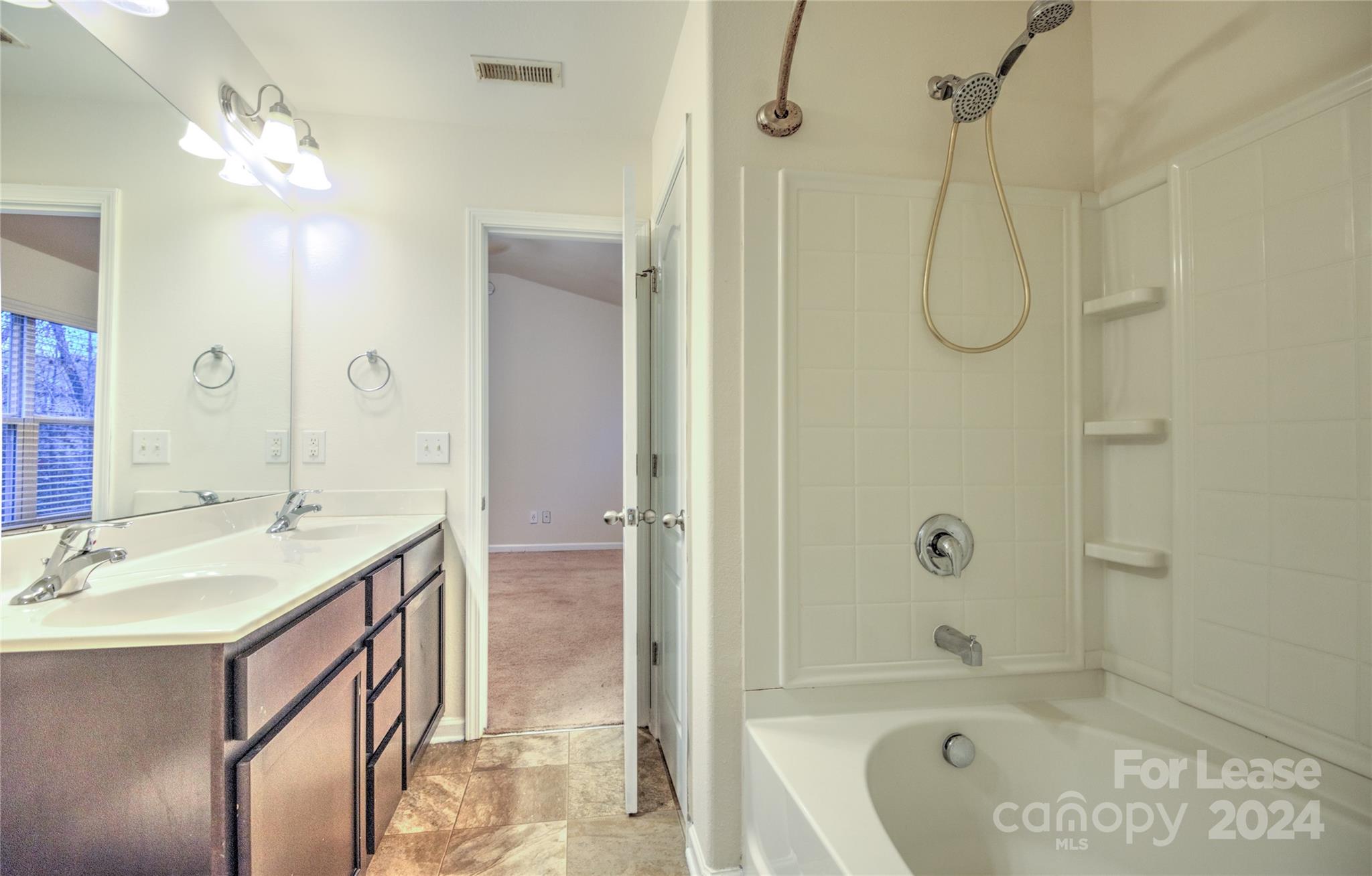 Kingstree - Residential Lease