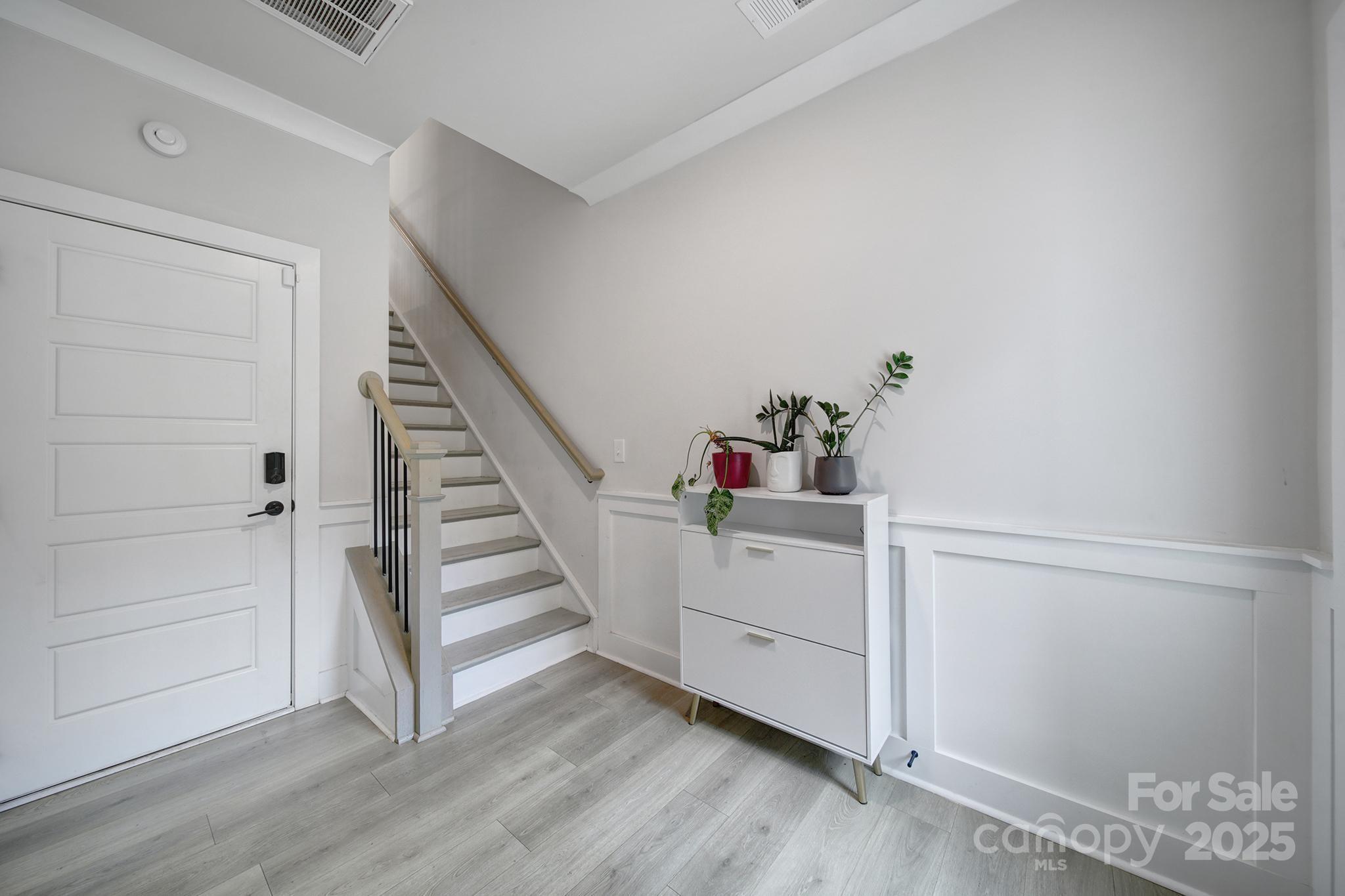 8723 Nolley Court