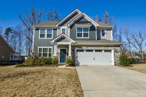 Photo of 16419 Cozy Cove Road, Charlotte, NC 28278 (MLS # 4097833)