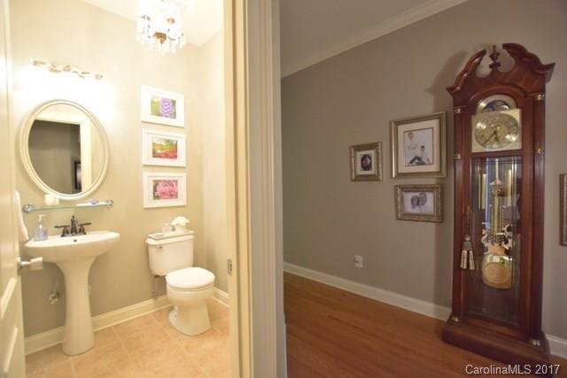 Seven Oaks - Residential