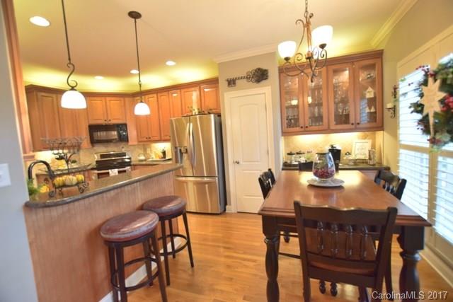 Seven Oaks - Residential