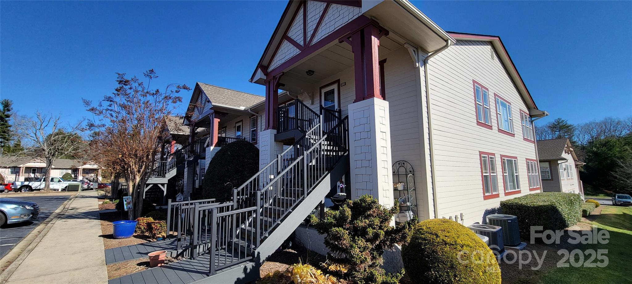 Wolfpen - Residential