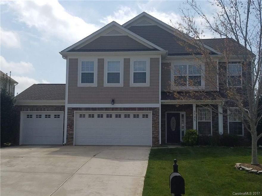 Welcome to 5723 Verrazano Drive!!! This AWESOME home is located in the picturesque serene neighborhood of Shannon Vista. This home has an AMAZING open floor plan great for entertaining.....relax in the comfy sunroom while sipping your morning coffee. The yard is fenced so it's definitely pet friendly! and with a 3 car garage you can't go wrong!! Fabulously sized bedrooms, open master with a garden tub.....come check it out! You won't be disappointed!