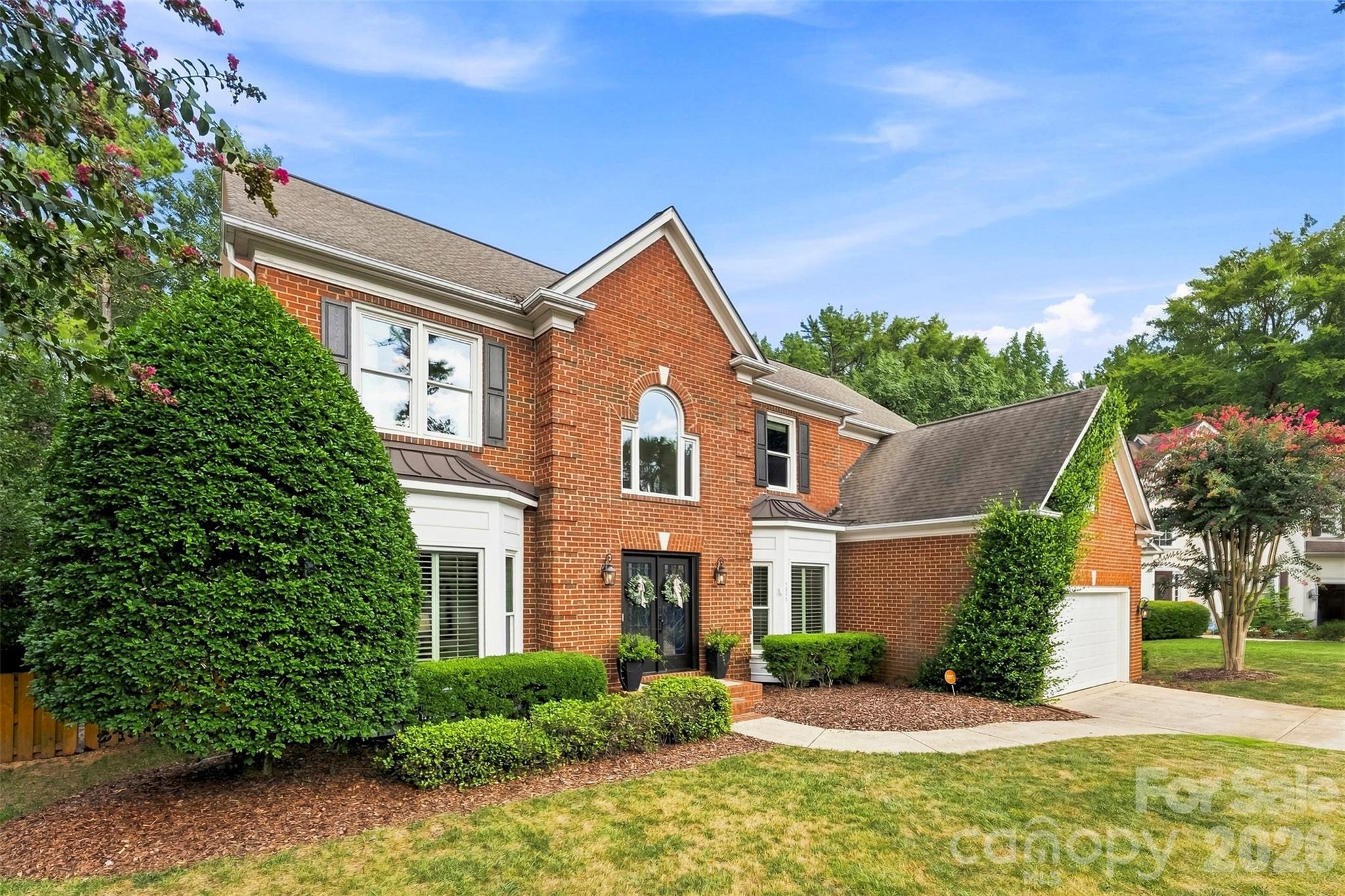 7337 Versailles Lane