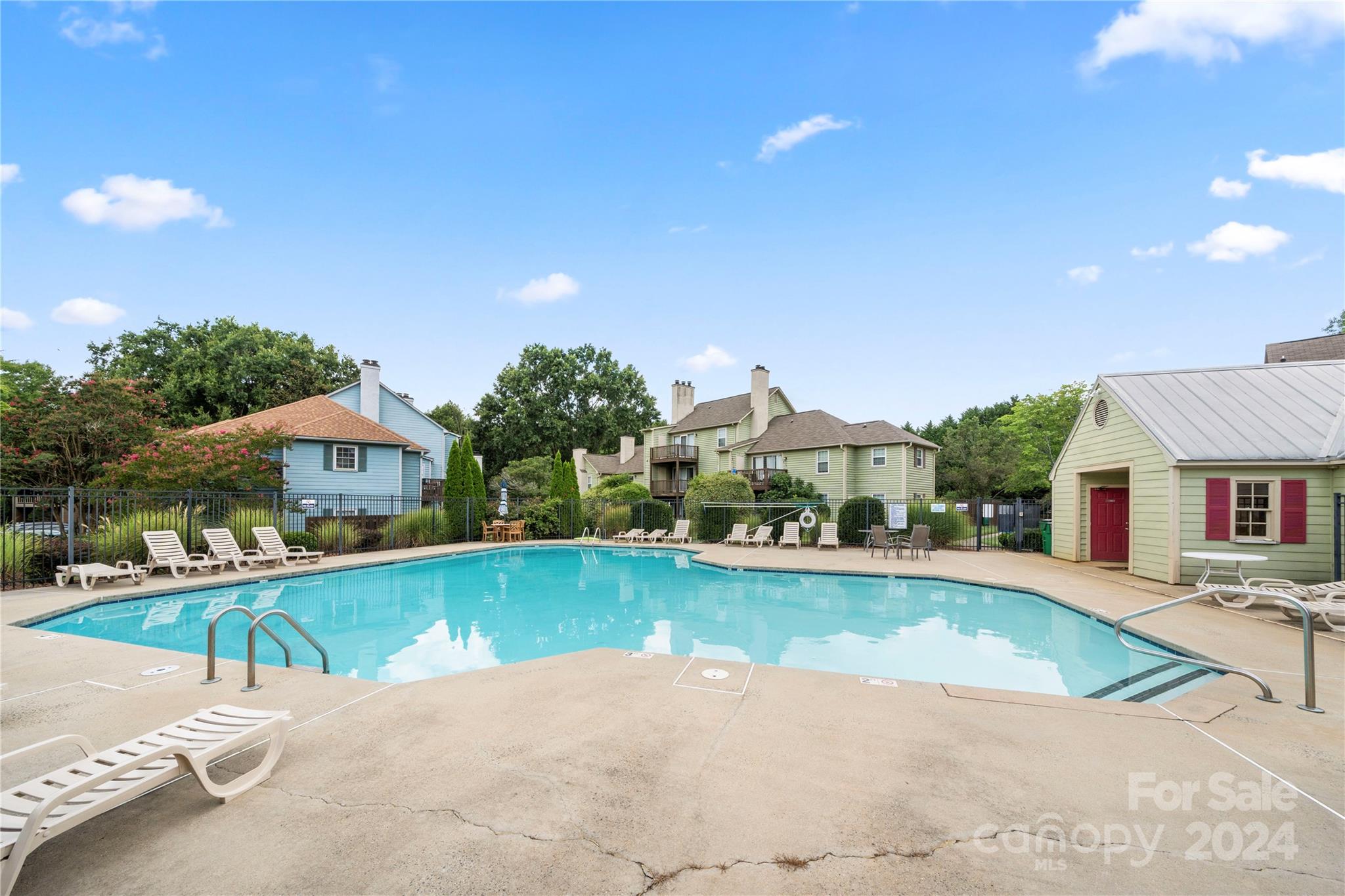 Hunters Run - Residential