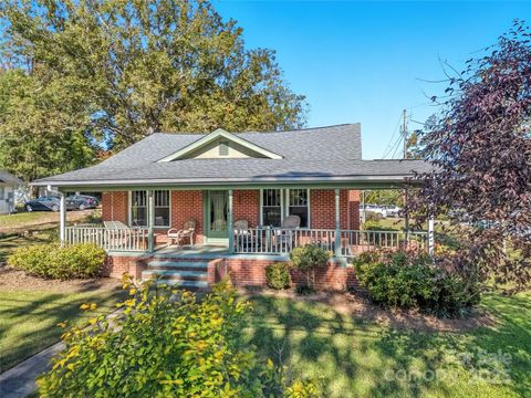 422 E Blue Ridge Road East Flat Rock NC 28726