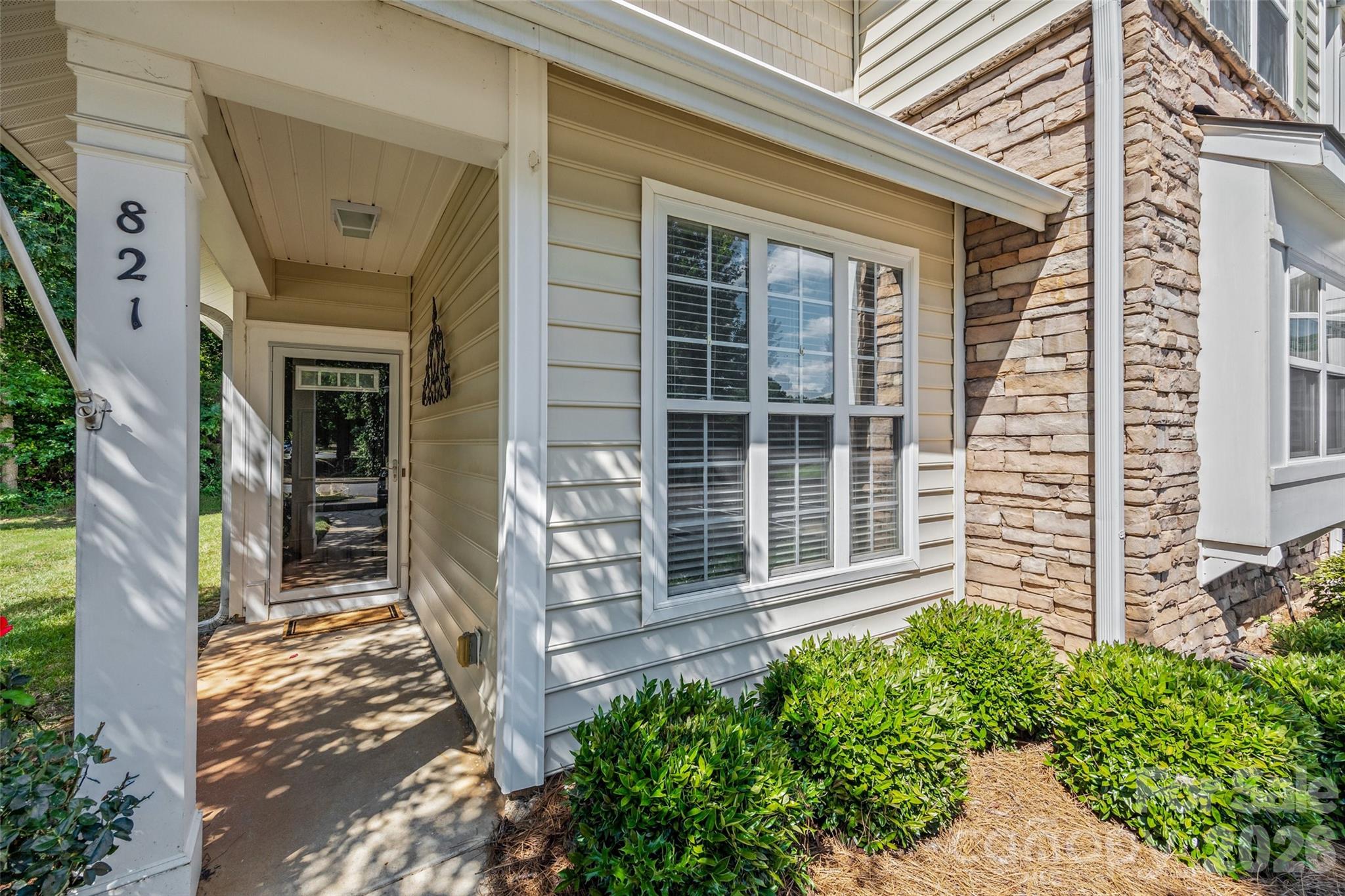 821 Lacebark Drive