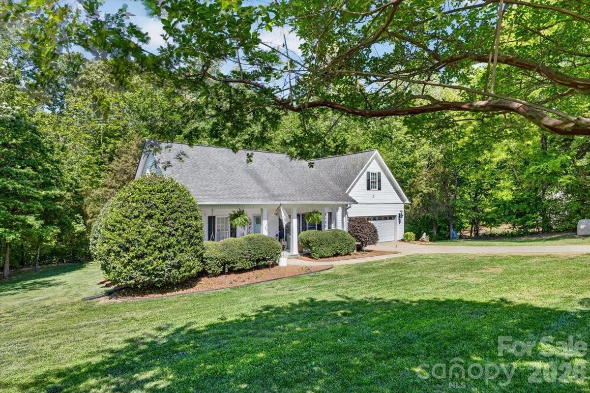 1048 Brevard Place Road