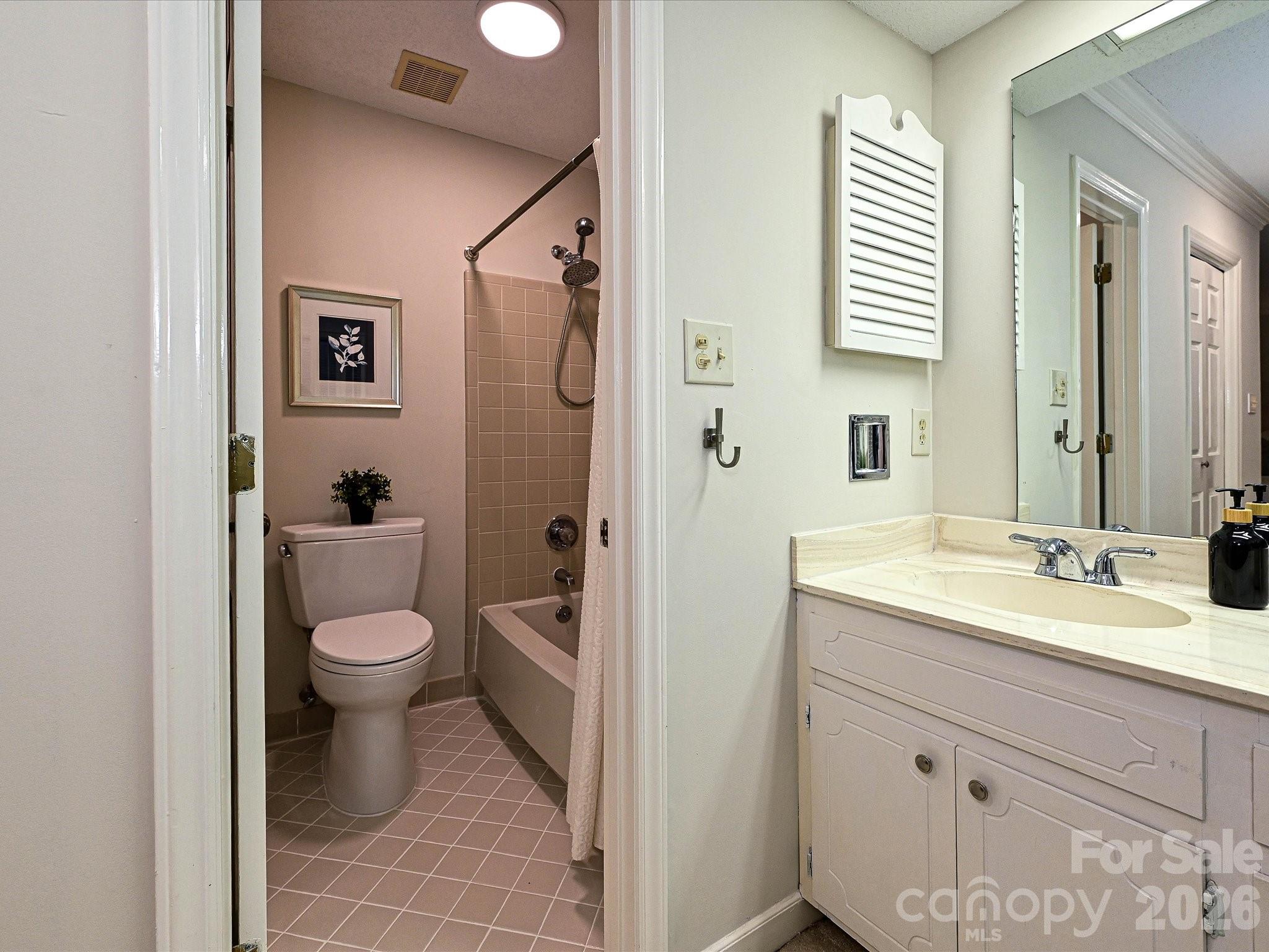 Carmel Hollow - Residential