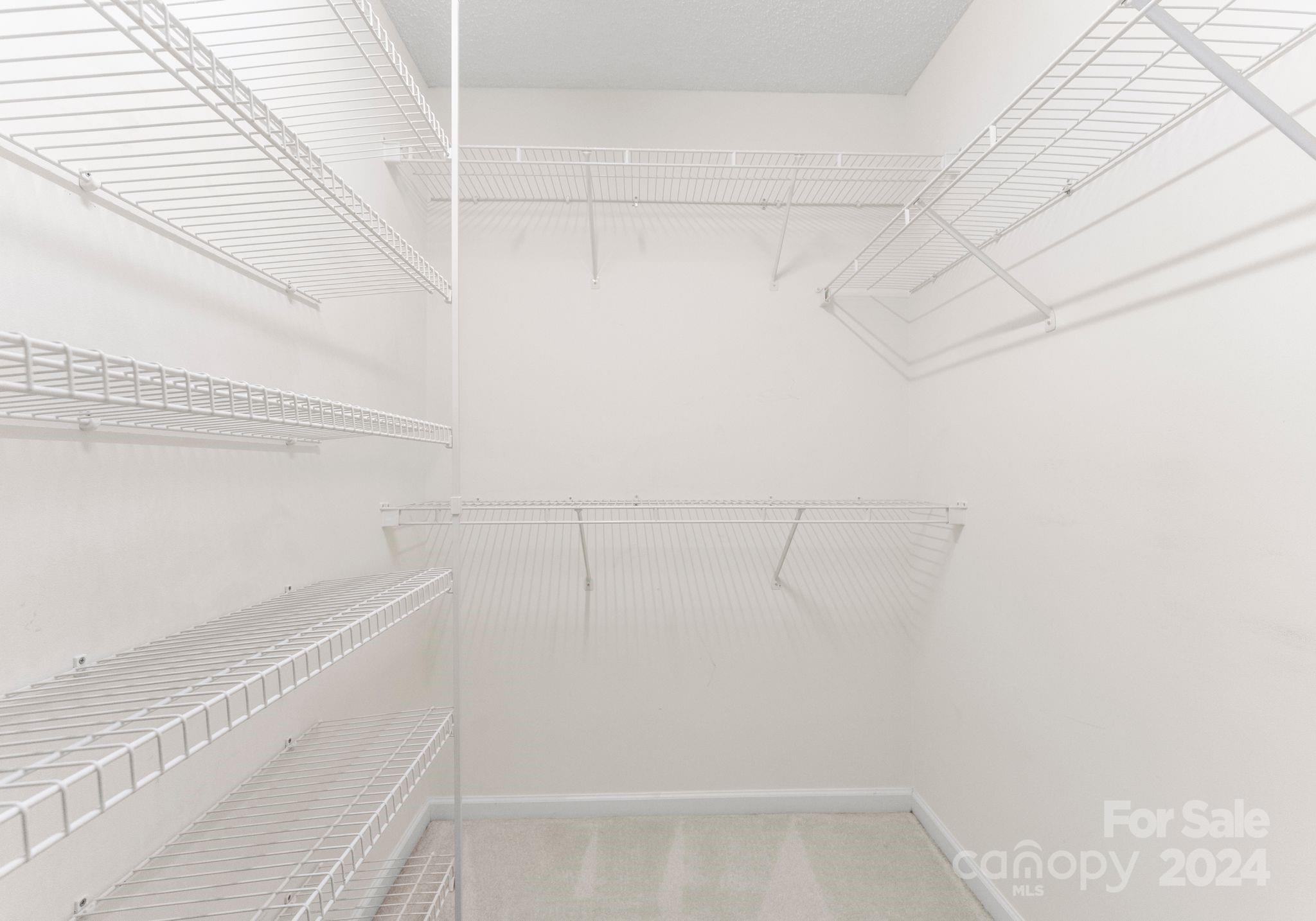 Holly Ridge - Residential